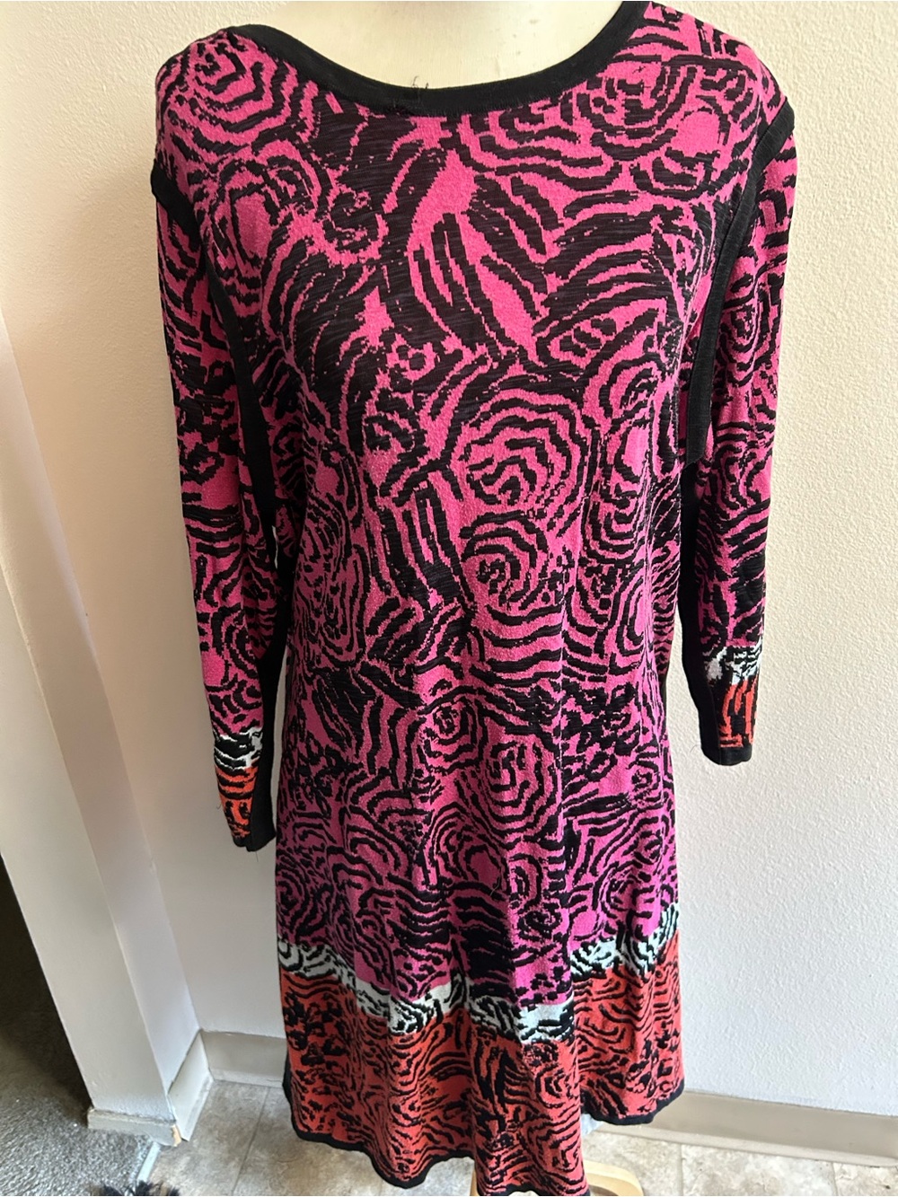 NIC+ZOE Pink and Black Patterned Long Sleeve Dress with Orange Accent